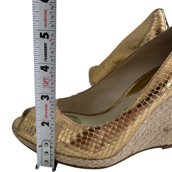 MICHAEL KORS Snake Embossed Gold Leather Espadrilles Wedges Size 7.5 - Picture 6 of 11